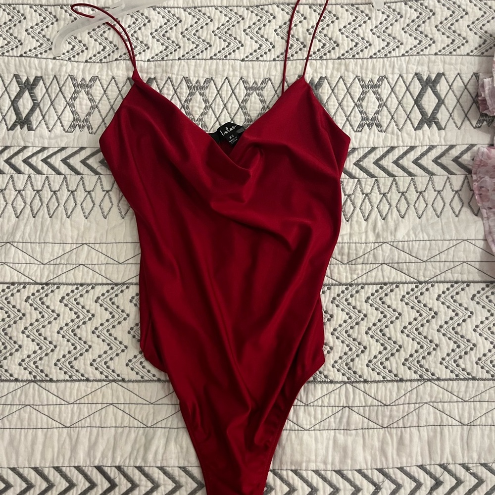 Lulus XS Red Satin Cowl Neck Bodysuit